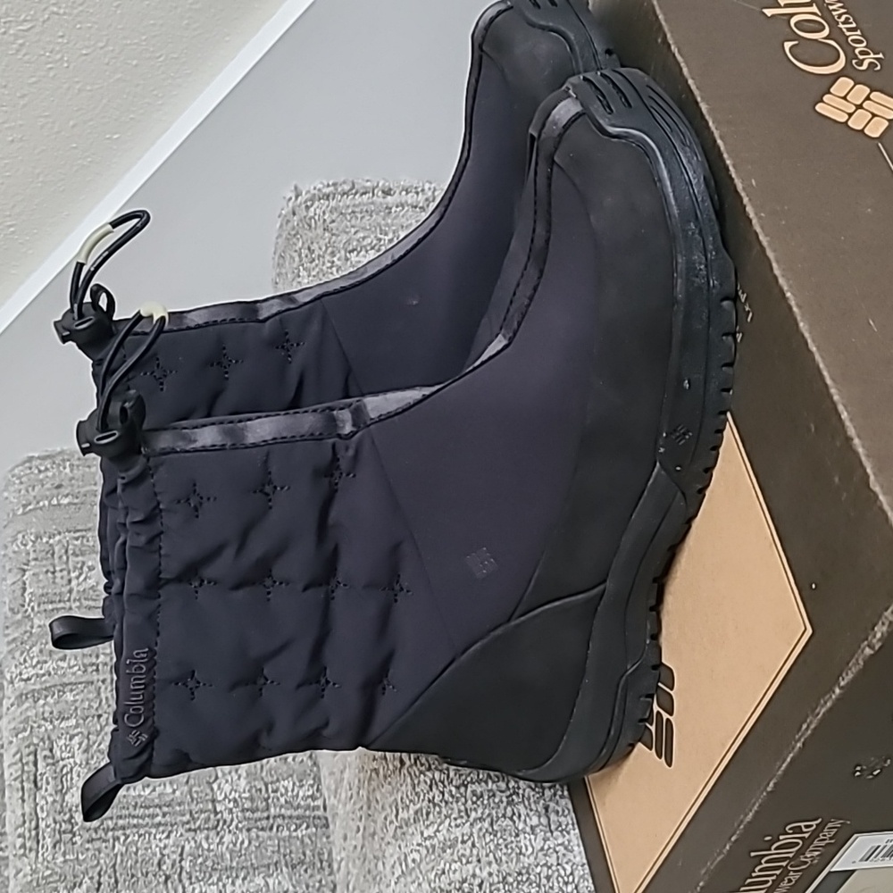 Columbia Insulated Boots